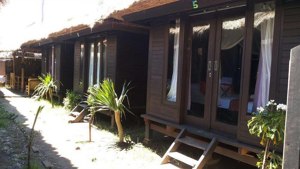 Mosaix Gili Bungalows Gili Trawangan Exterior photo